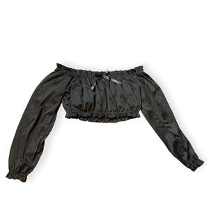 Long Sleeves Extra-Cropped Top!